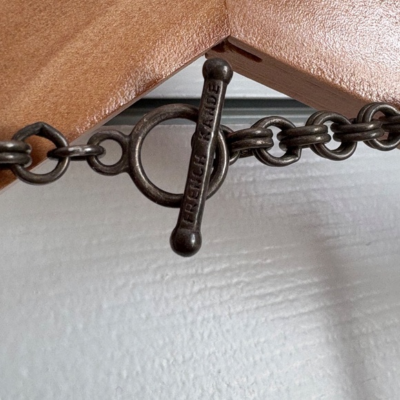 French Kande Long Chain Necklace w/ Coin-like Pendant - Picture 4 of 7